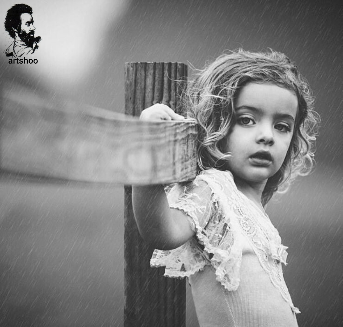 مدل کودک سیاه قلم